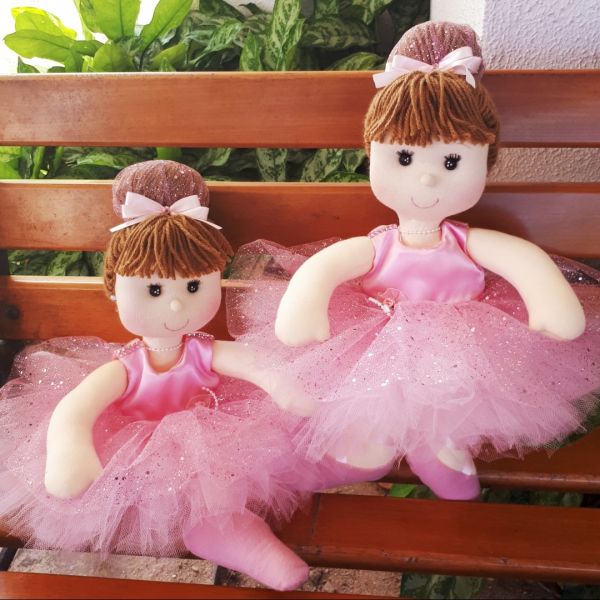 Boneca de pano bailarina